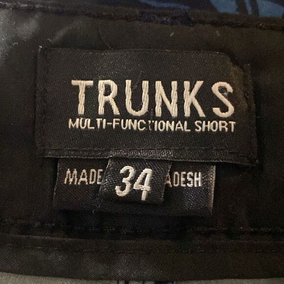 TRUNKS Men’s Sz 34 Navy Blue Tropical Print Multi Functional Hybrid Board Shorts - Picture 3 of 3